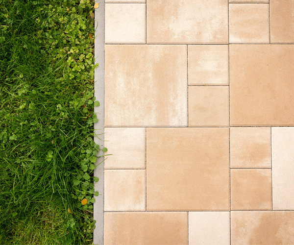 Zámková dlažba a další venkovní dlažba